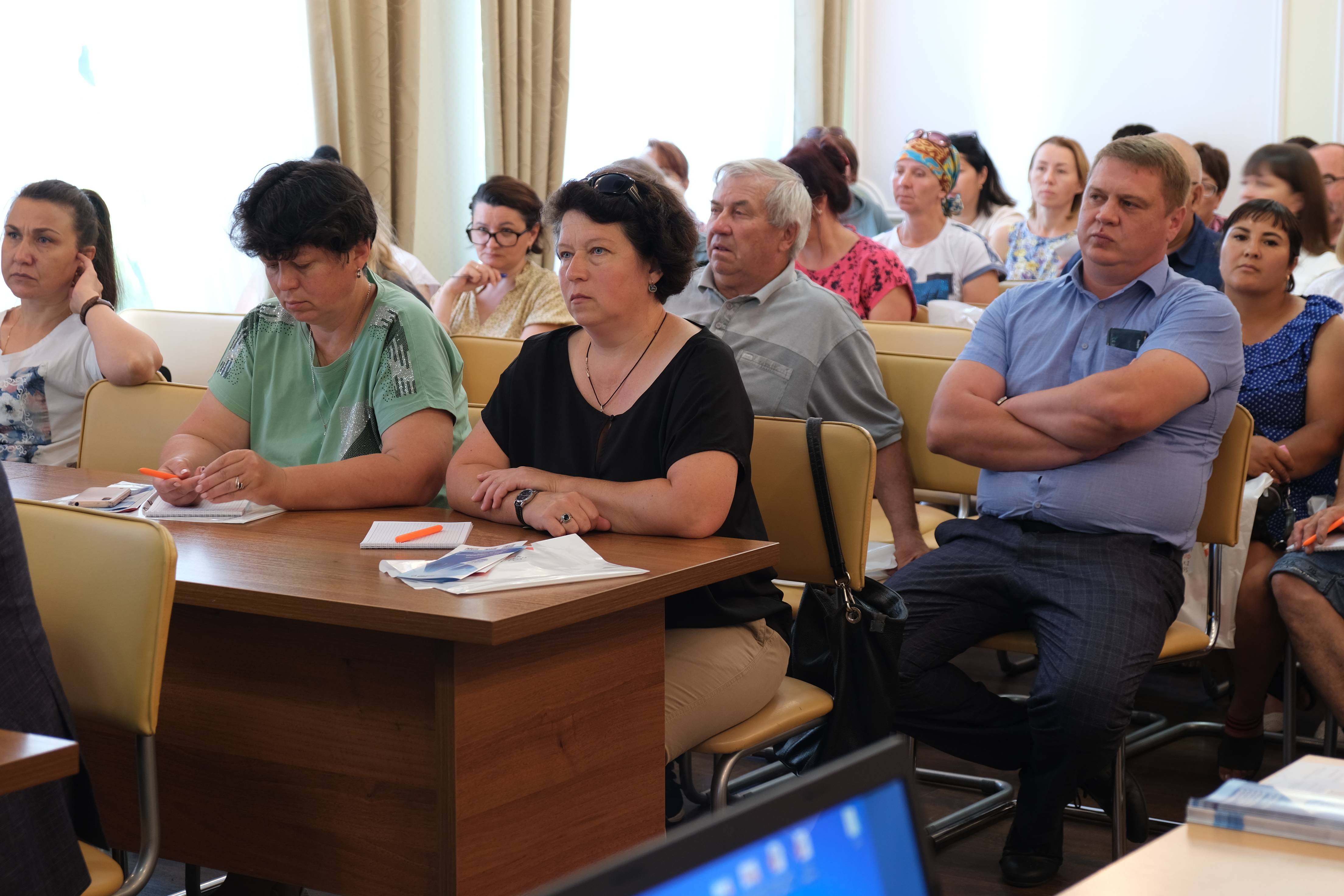 Для жителей районов Омской области пройдет серия бесплатных семинаров