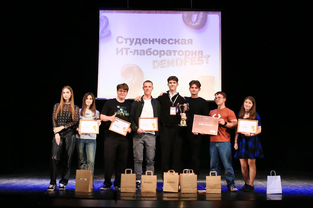 Открыт прием заявок на конкурс в сфере развития  креативных индустрий Омской области   