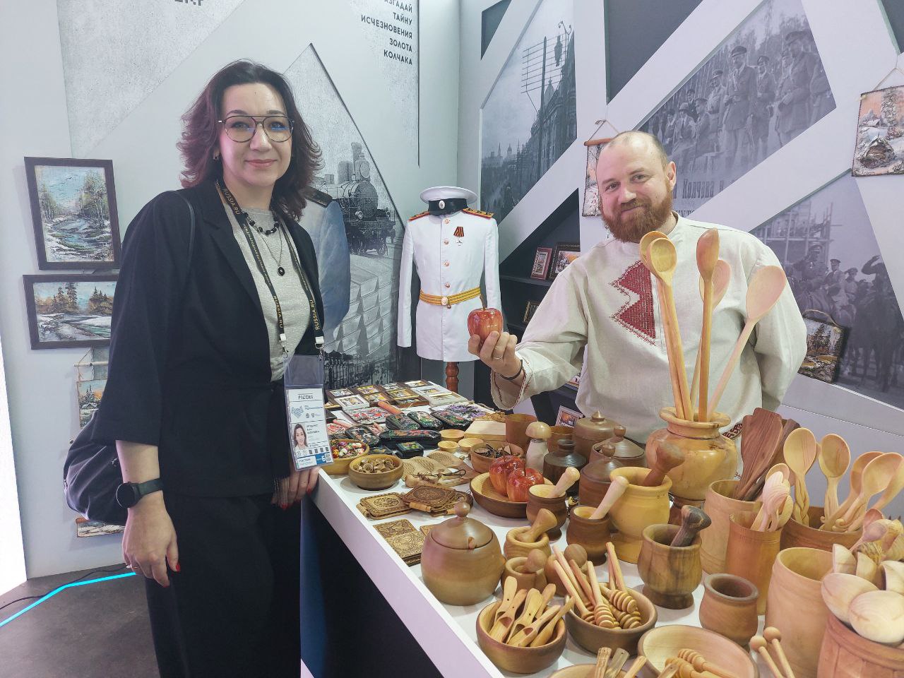 Омские предприниматели представляют свою продукцию и разработки на международной выставке-форуме "Россия"