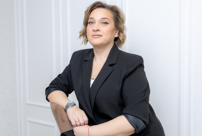 История успеха: омичка хотела помочь сыну, а в итоге открыла детский центр развития