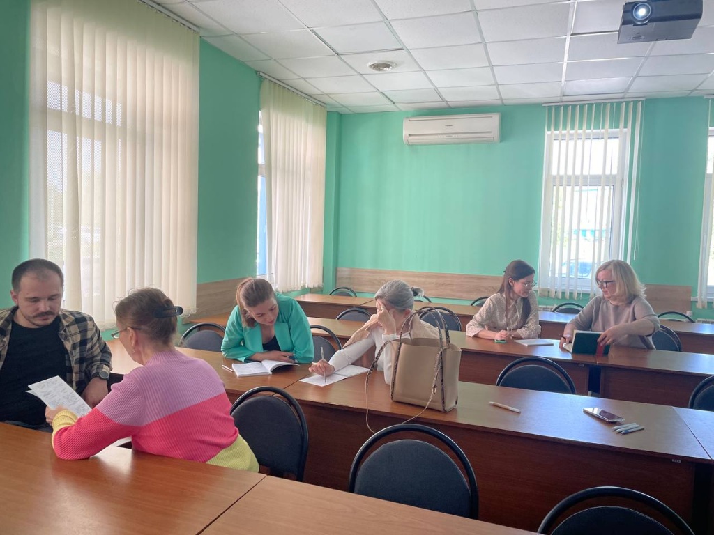 тренинг работа в парах.jpg