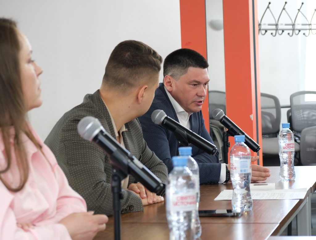 Александр Осминин.jpg Александр Осминин.jpg