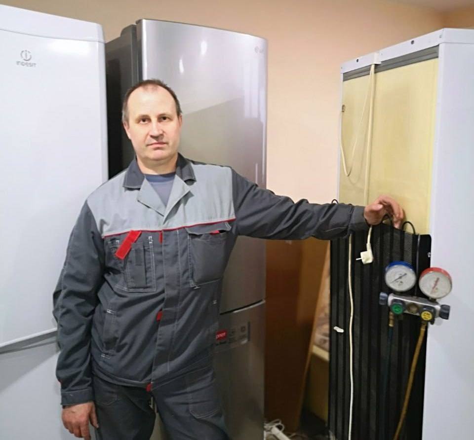 Евгений Смирных супруг Снежаны.jpg