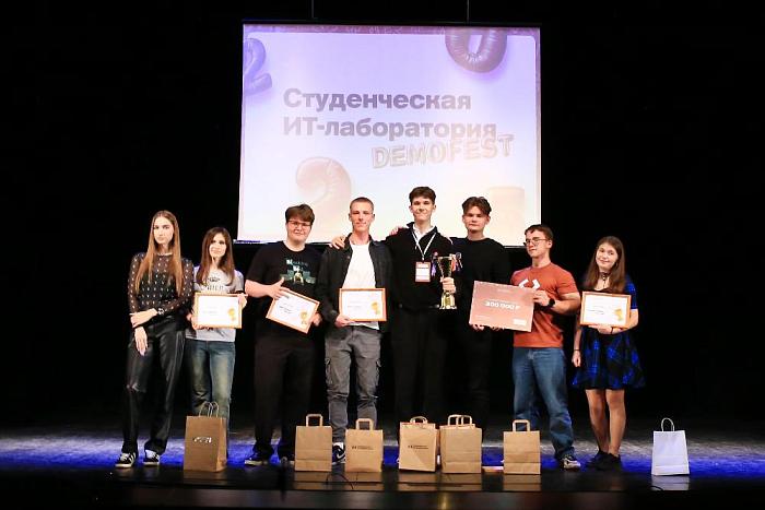 Открыт прием заявок на конкурс в сфере развития  креативных индустрий Омской области   