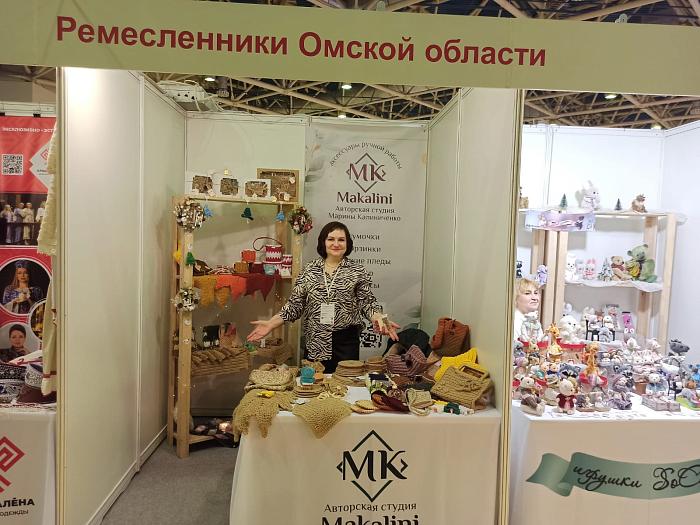 Омские мастера представили свою продукцию на выставке «Ладья. Зимняя сказка 2024»