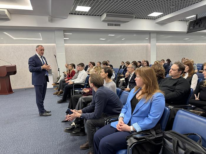 В Омске состоялась вторая стратегическая сессия по развитию креативных индустрий