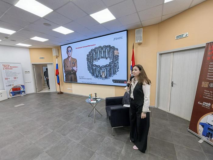 Можно ли запатентовать памятник Колчаку: почему омскому бизнесу важно защищать свои идеи