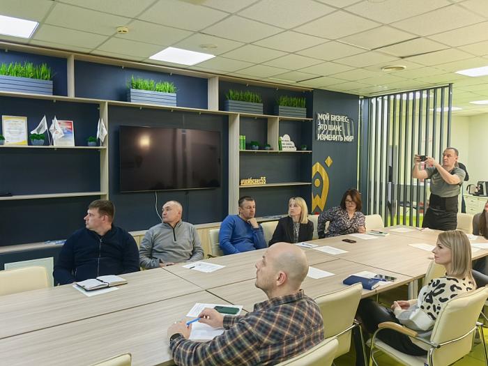 В центре «Мой бизнес» обсудили нюансы финансовых мер поддержки предпринимательтва 
